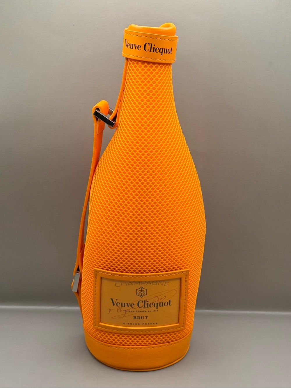 Veuve Clicquot 750ml Champagne Sleeve Insulated Coozy Travel Case